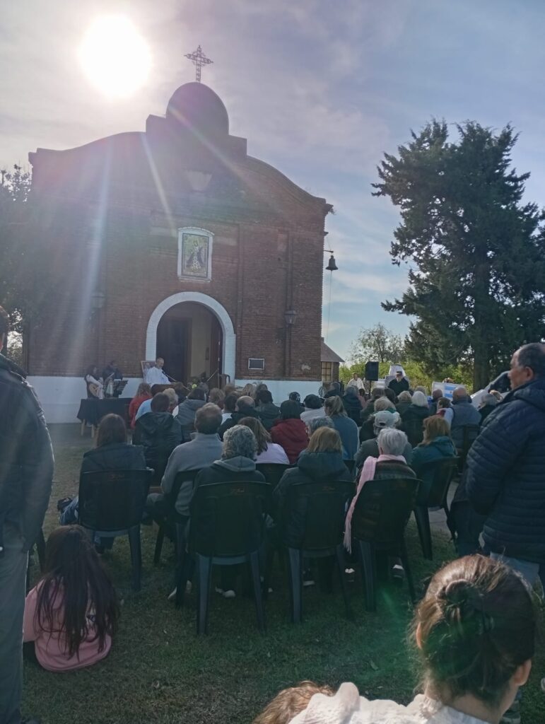 Fiestas Patronales en Rosas: la comunidad rural celebró a la Virgen de Luján