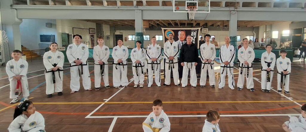 Taekwondo: importante examen en el CEF Nro. 6