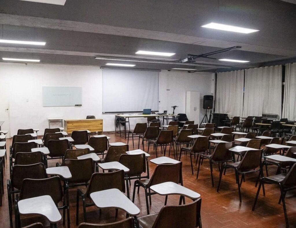 Importante capacitación: se analizarán este jueves en la Extensión Universitaria las nuevas reglas del fútbol